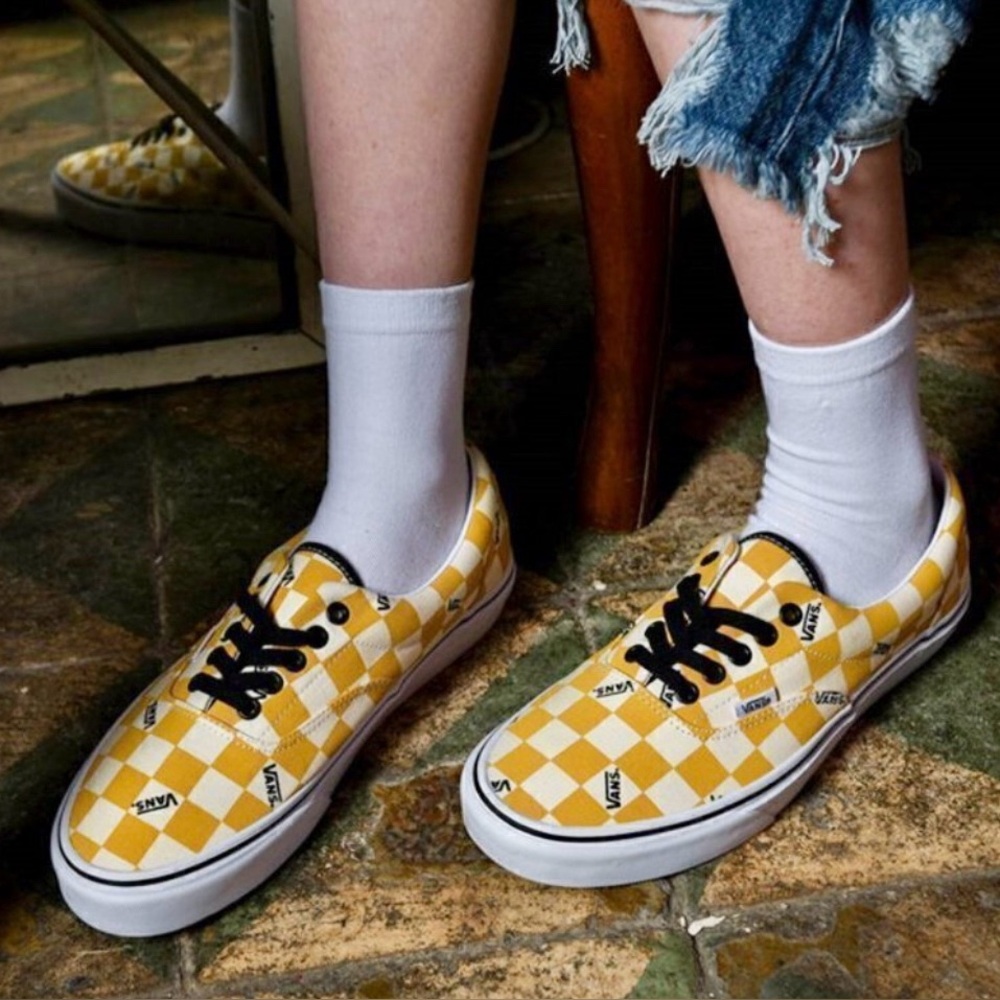 VANS Era Big Check Yellow & True White Low Top Sneakers | Men US 6 / Women 7.5